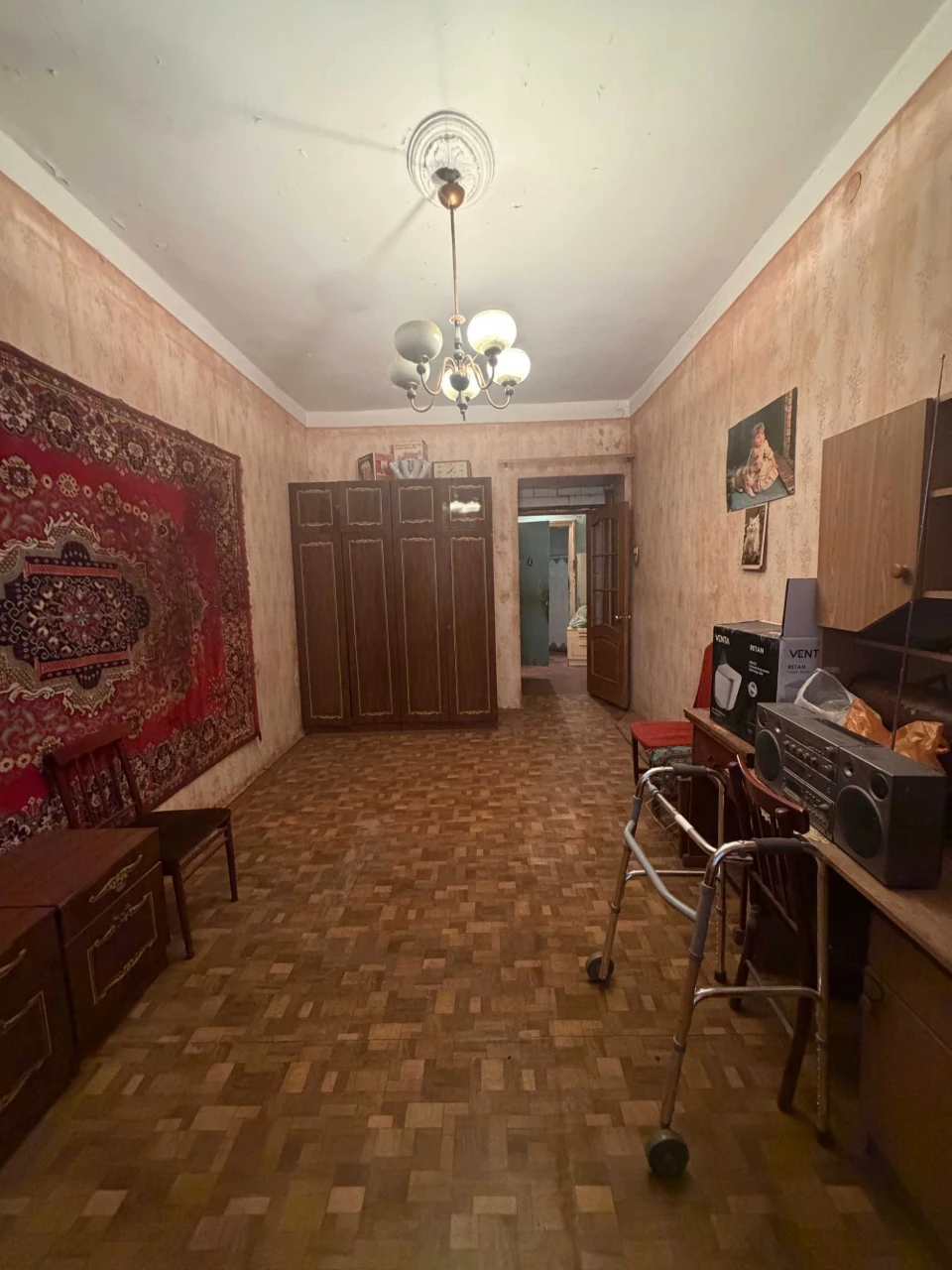 Продается 2-комнатная квартира на Старопортофранковской улице.