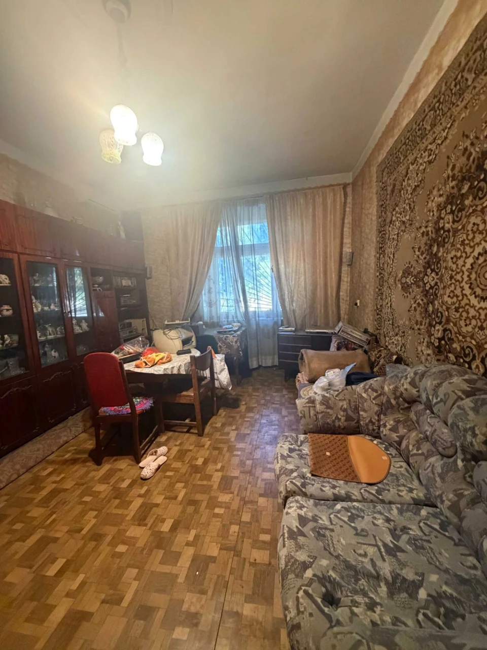 Продается 2-комнатная квартира на Старопортофранковской улице.