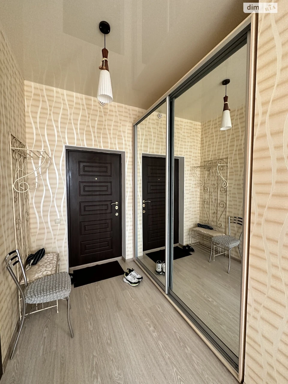 Long-Term Rental Apartment in Arcadia