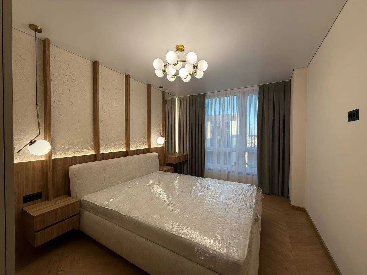 New fully furnished 1-bedroom apartment at a favorable price