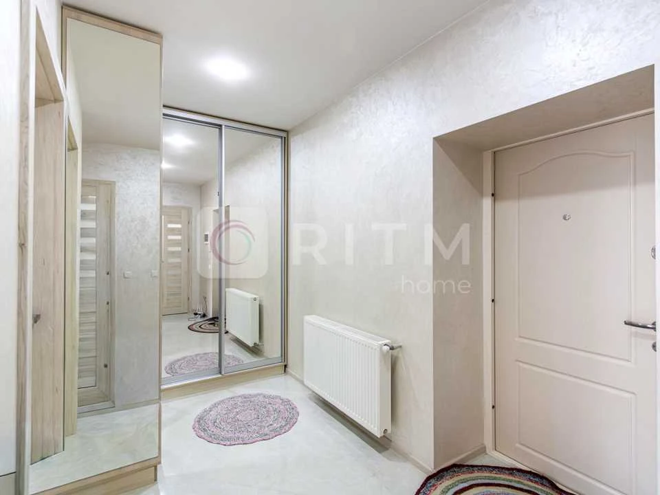 Apartment. Ivano-Frankivsk, Bastionna Street