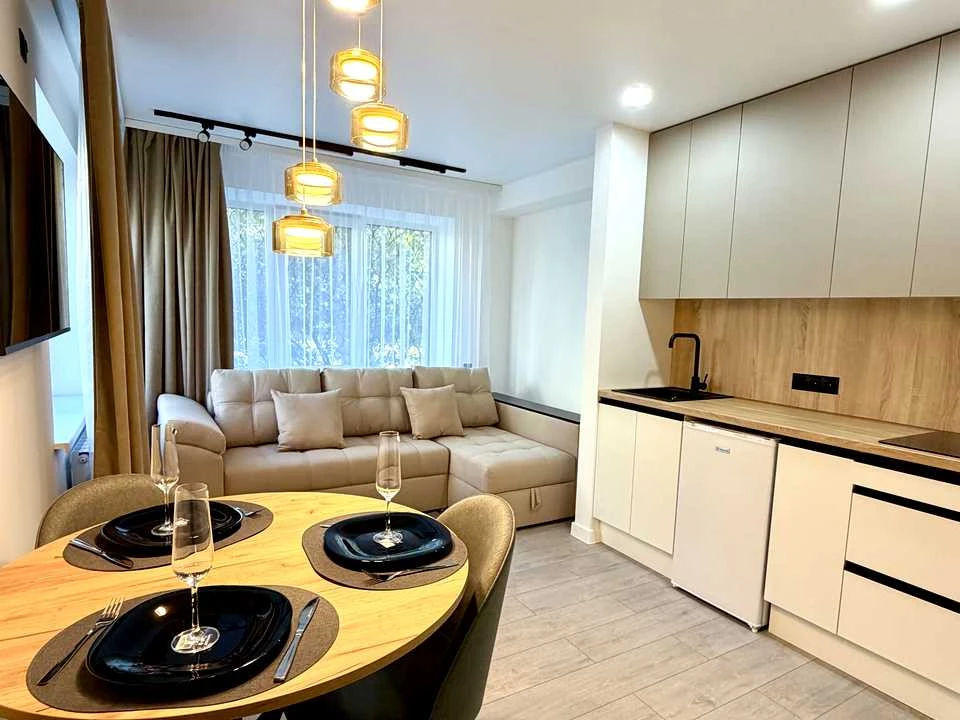 Apartment for Sale. 1 City Shuttle St, Dneprovsky District, Kyiv