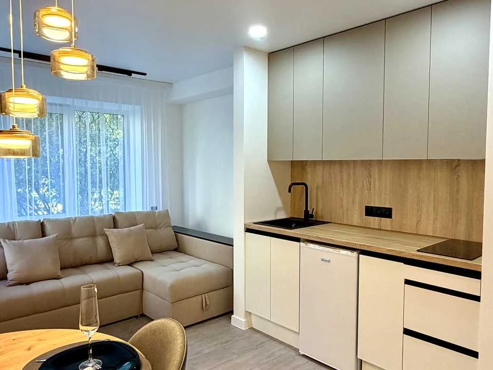 Apartment for Sale. 1 City Shuttle St, Dneprovsky District, Kyiv