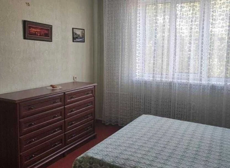 24500 Павлово поле. Двухкомнатная.
