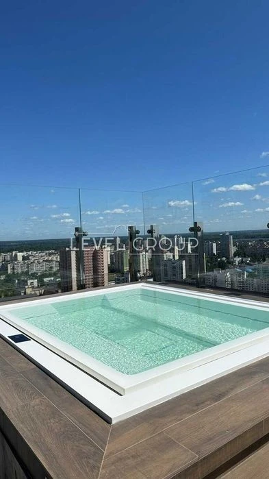 Two-room apartment for sale in Obolon Residences residential complex