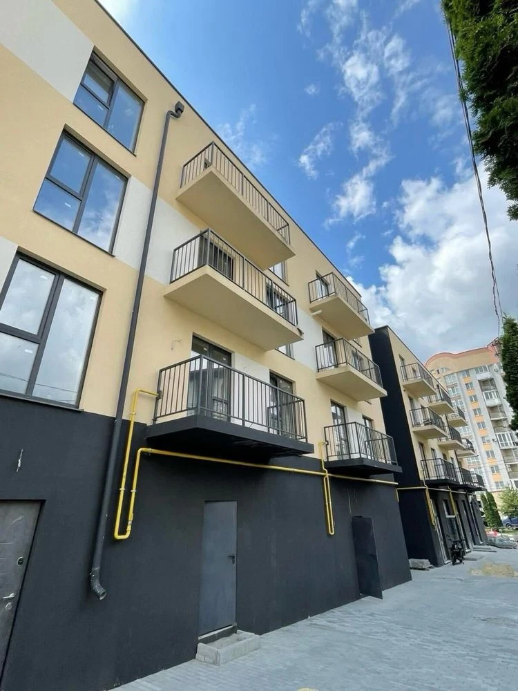 Продажа 1-комнатной квартиры недалеко от центра, ул. Белогрическая