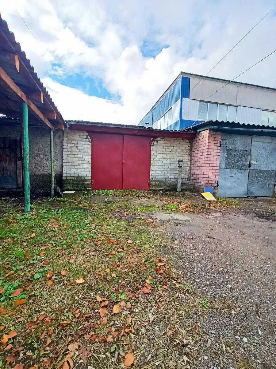 Продам приват. капітальний гараж по Любецькій 60А, р-н Нова