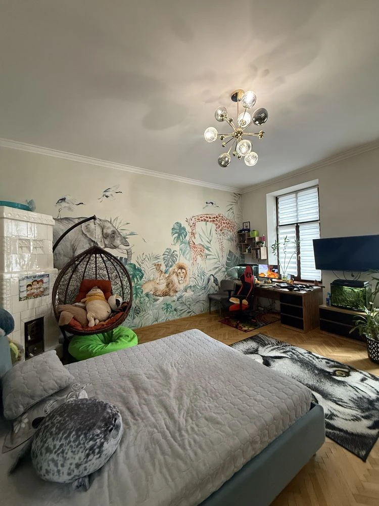 SALE OF A 4-ROOM APARTMENT IN THE HISTORICAL CENTER OF THE CITY