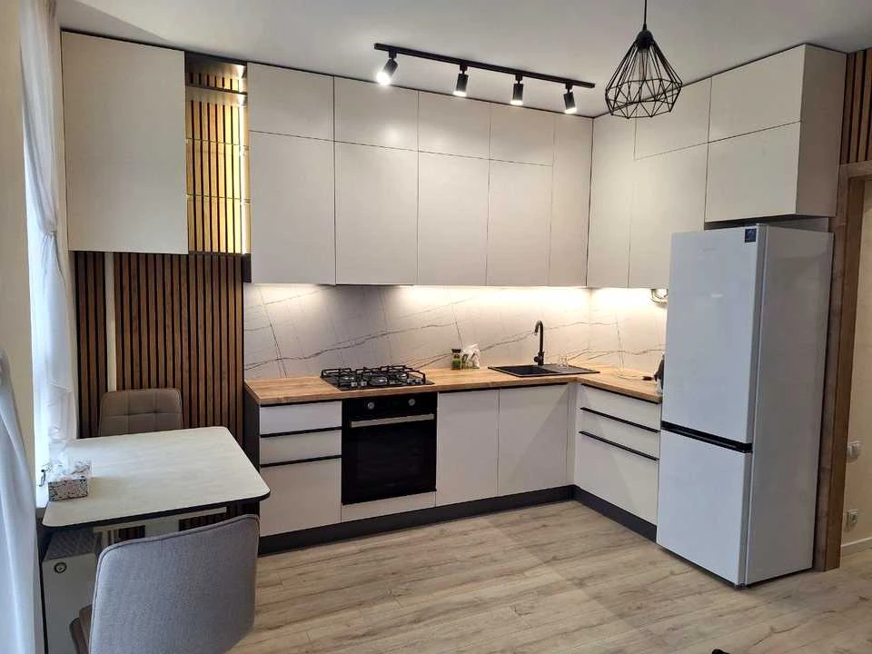 Apartment. Lviv, Shchyretska st.