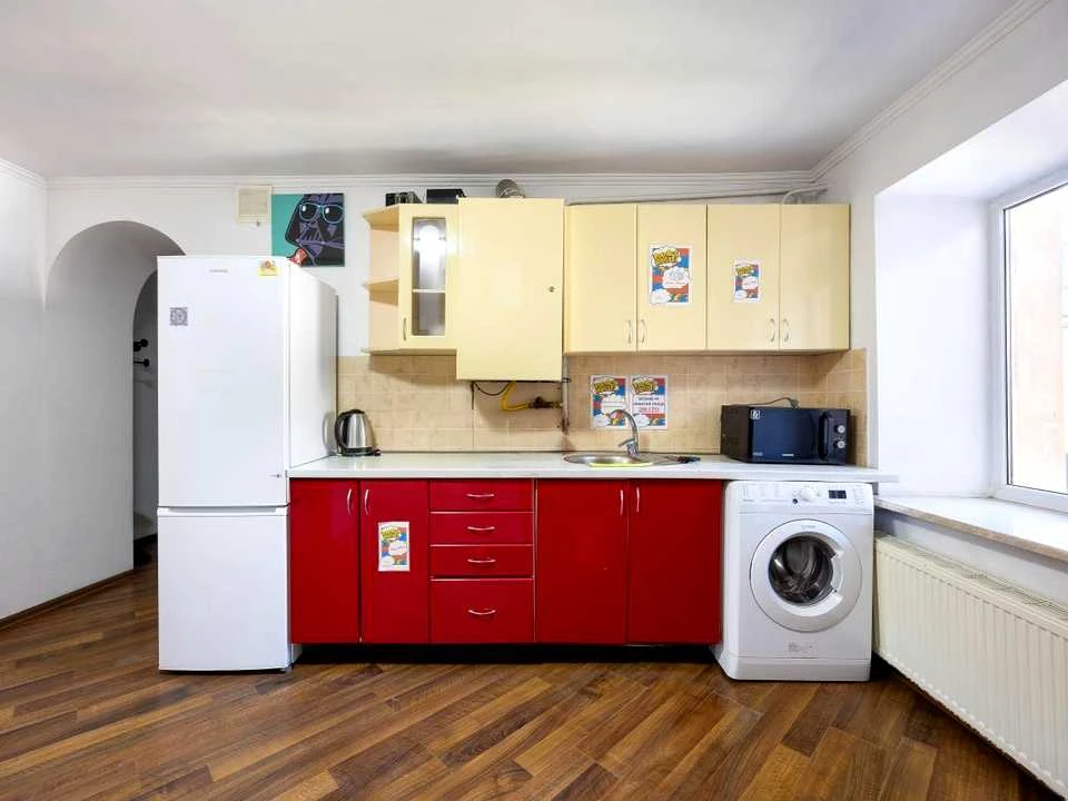 Apartment. Lviv, Ruska str.