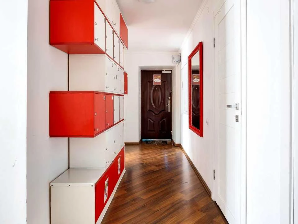 Apartment. Lviv, Ruska str.