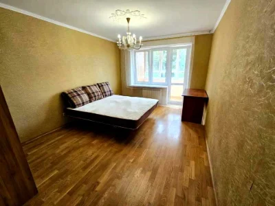 Apartment. Sichovyh Strelitsev st. Kyiv