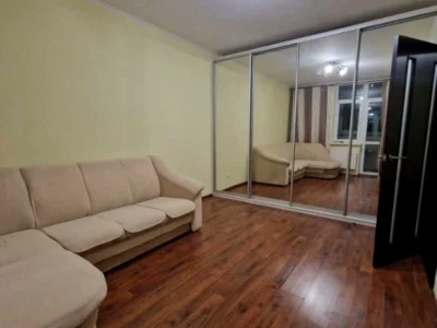 Apartment. Petro Kalnishovych Street, Kyiv