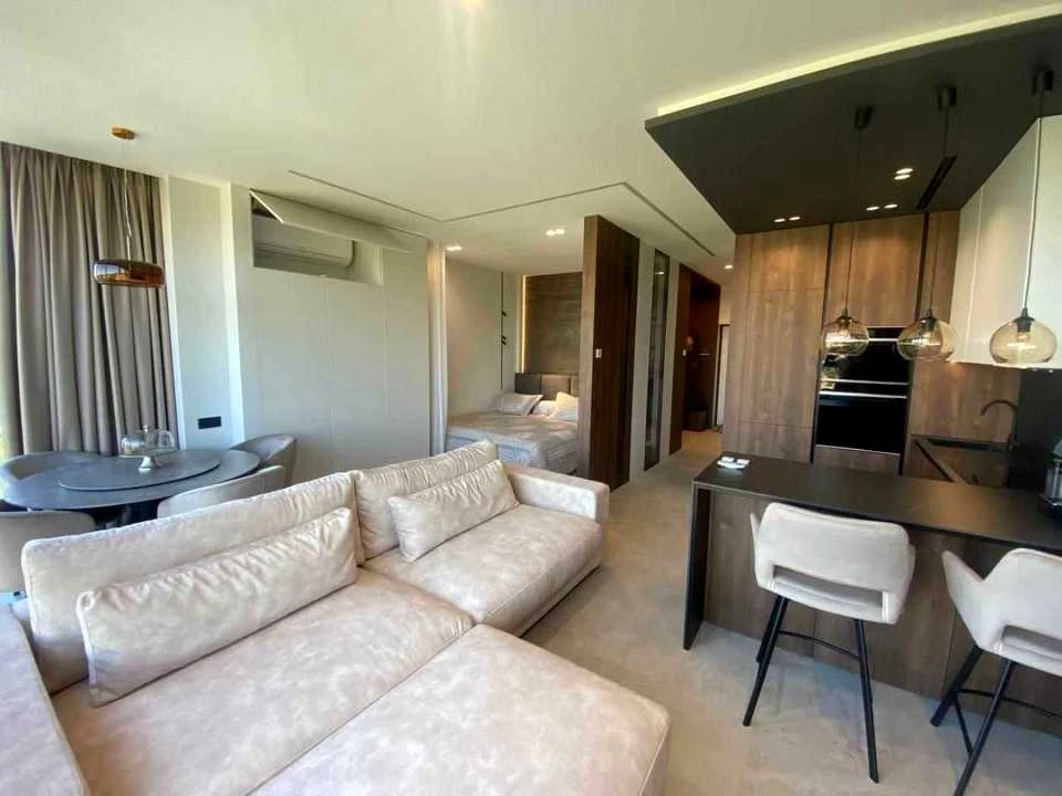 Apartment. Dnipro, Naberezhna Peremohy Street