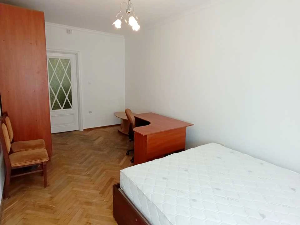 Apartment. Kyivska Street, Lviv
