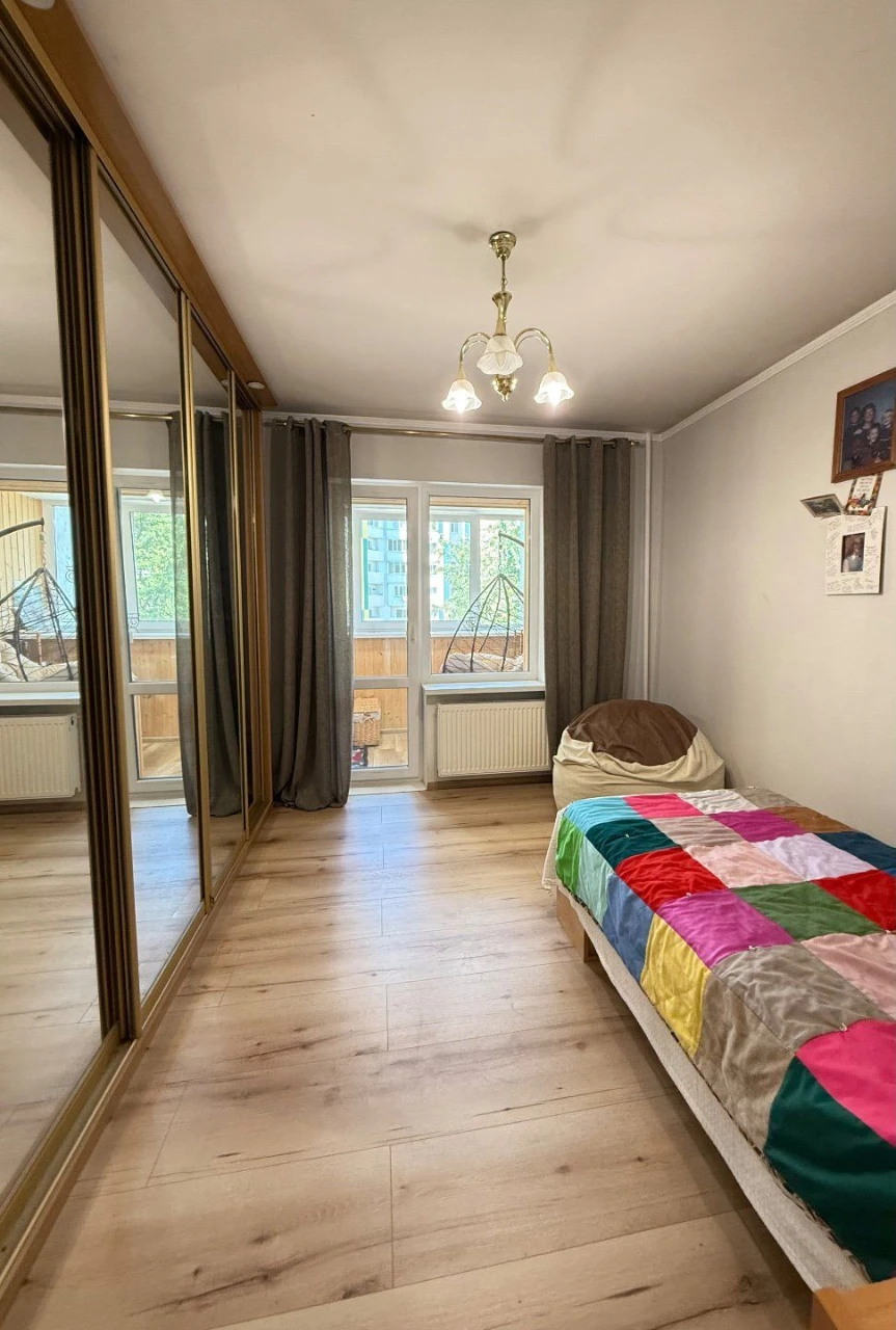 Київ | продаж 4-кімнатна квартира | Метро Академмістечко | 4