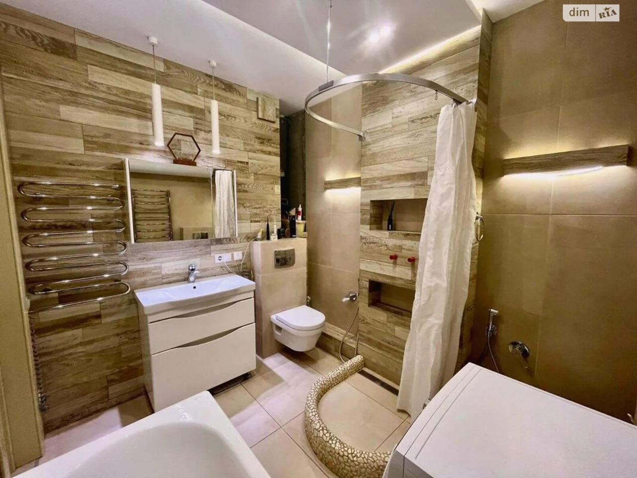 Apartment for Sale - Holosiiv