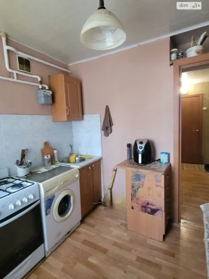 Sale of Apartment 12 District