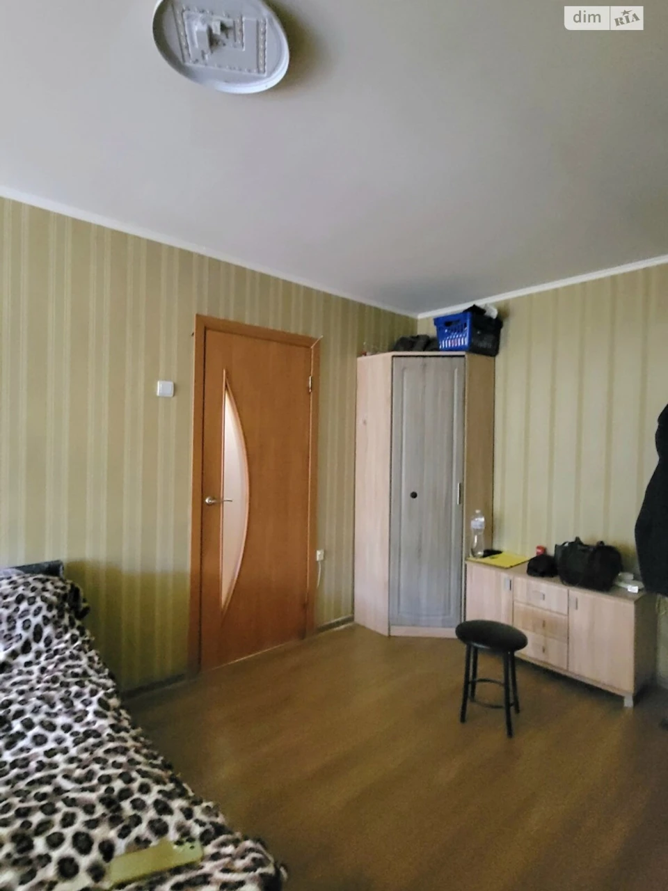 Sale of Apartment 12 District