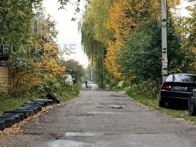 Ділянка. Київ, Садова вулиця