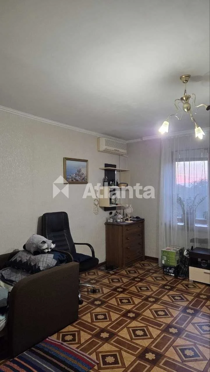 Продажа 1-комнатной квартиры на ул. Левитана, Киевский район