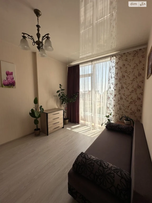 Long-Term Rental Apartment in Arcadia