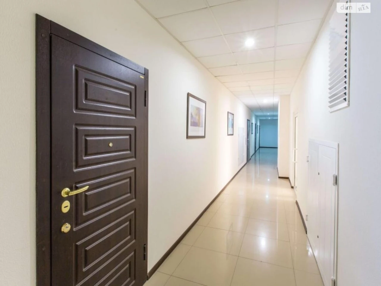 Long-Term Rental Apartment in Arcadia