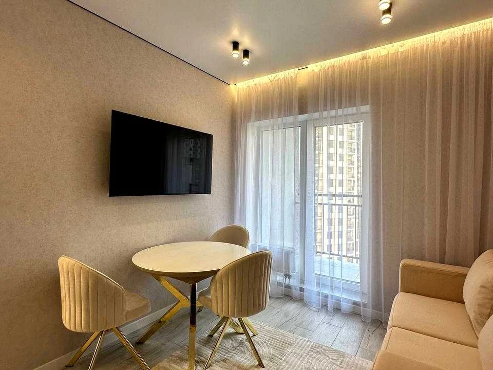 Apartment. Красноva st., Odessa