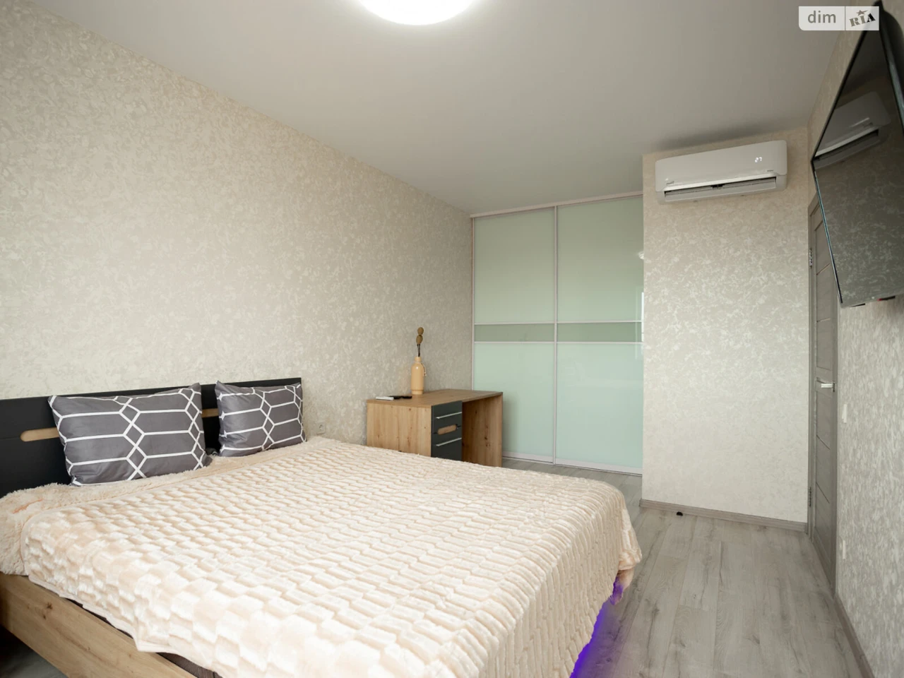 Long-Term Rental Apartment, Veliky Fontan