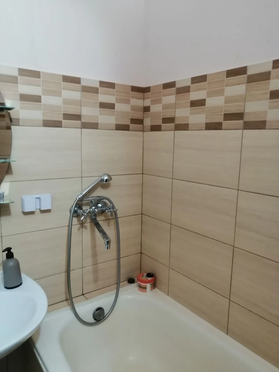 Sale of a 1-bedroom apartment, Zaporozhets Street