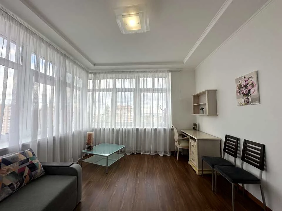 Apartment. Lesya Ukrainka Blvd, Kyiv