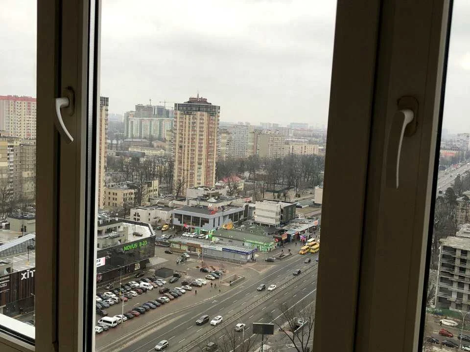 Квартира. Киев, Берестейский просп.