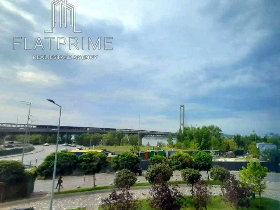 Квартира. Київ, проспект Миколи Бажана