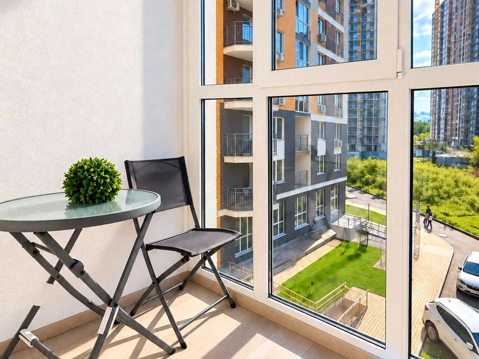 Apartment. Liso гірський street.