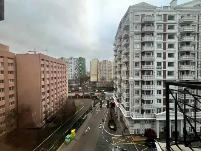 Sale of a smart apartment in the "Nova Angliya" residential complex, near the Vasilkiv metro station