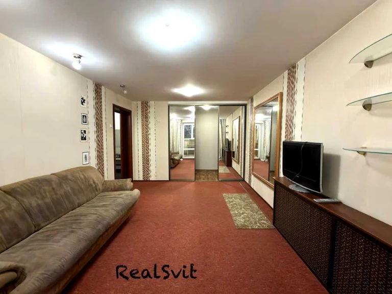 One-bedroom apartment. Novatoriv Street, Kyiv