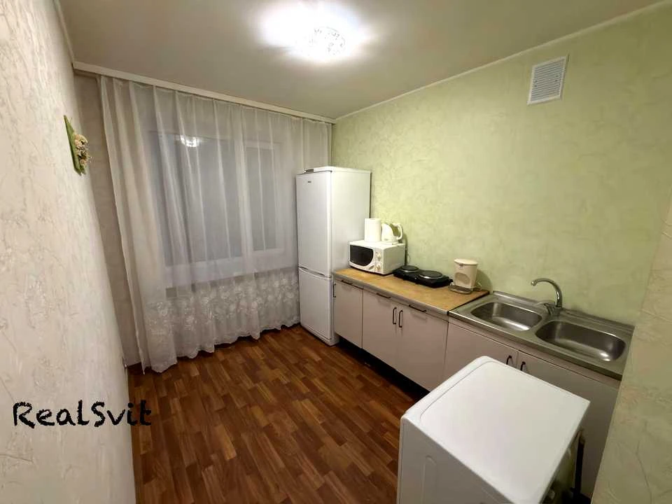 One-bedroom apartment. Novatoriv Street, Kyiv