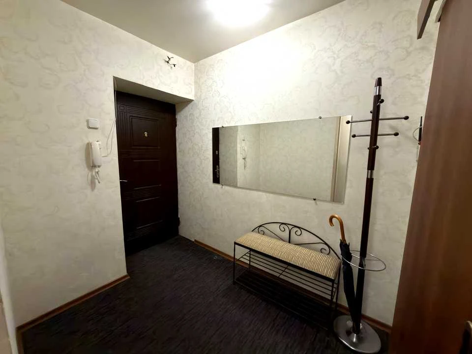 One-bedroom apartment. Novatoriv Street, Kyiv