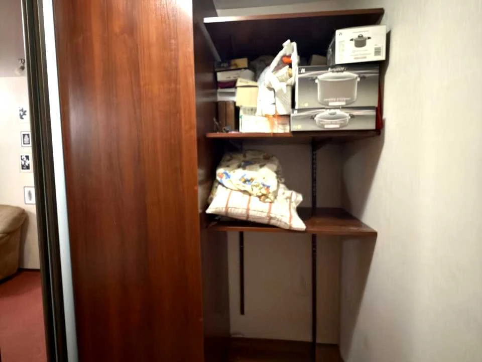 One-bedroom apartment. Novatoriv Street, Kyiv