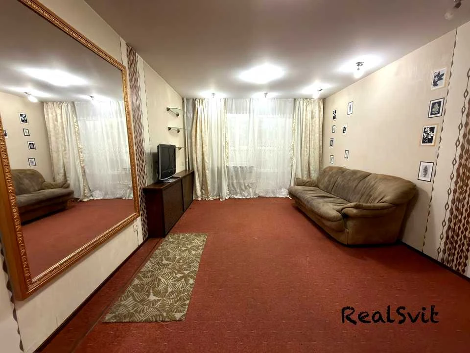 One-bedroom apartment. Novatoriv Street, Kyiv