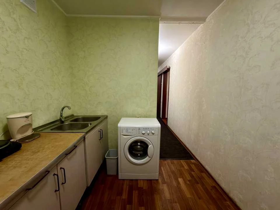 One-bedroom apartment. Novatoriv Street, Kyiv