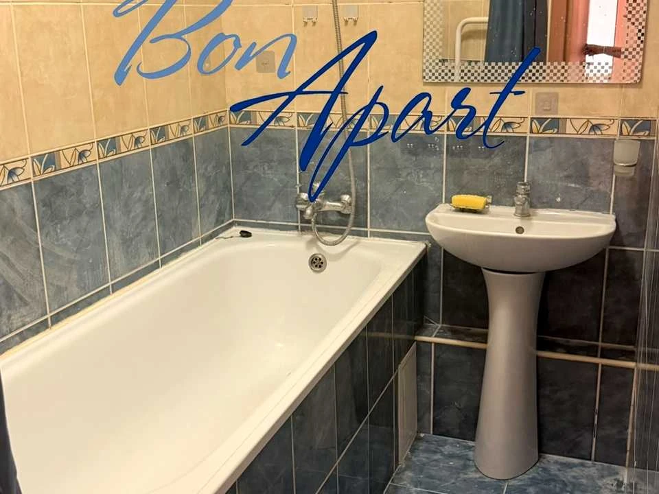 Apartment. Dragomannova st., Kyiv.