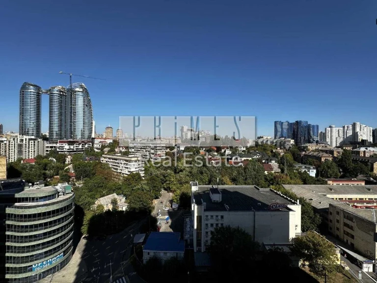 Продажа 2к квартири ЖК Central Park Кудрі Маккейна Печерськ