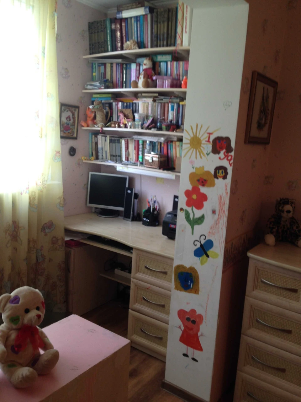 Darnytska District, Kharkiv Street 174, 2-floor, 59 sq.m.