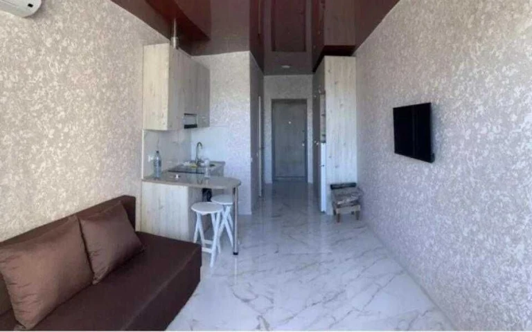 For Sale: 1-room apartment with renovation near Central Market