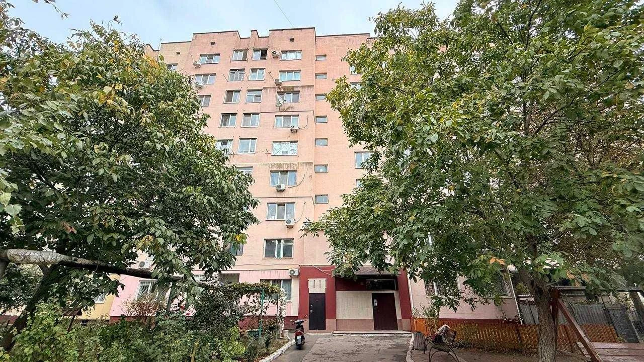 Продается квартира на Тайловской в кирпичном доме!