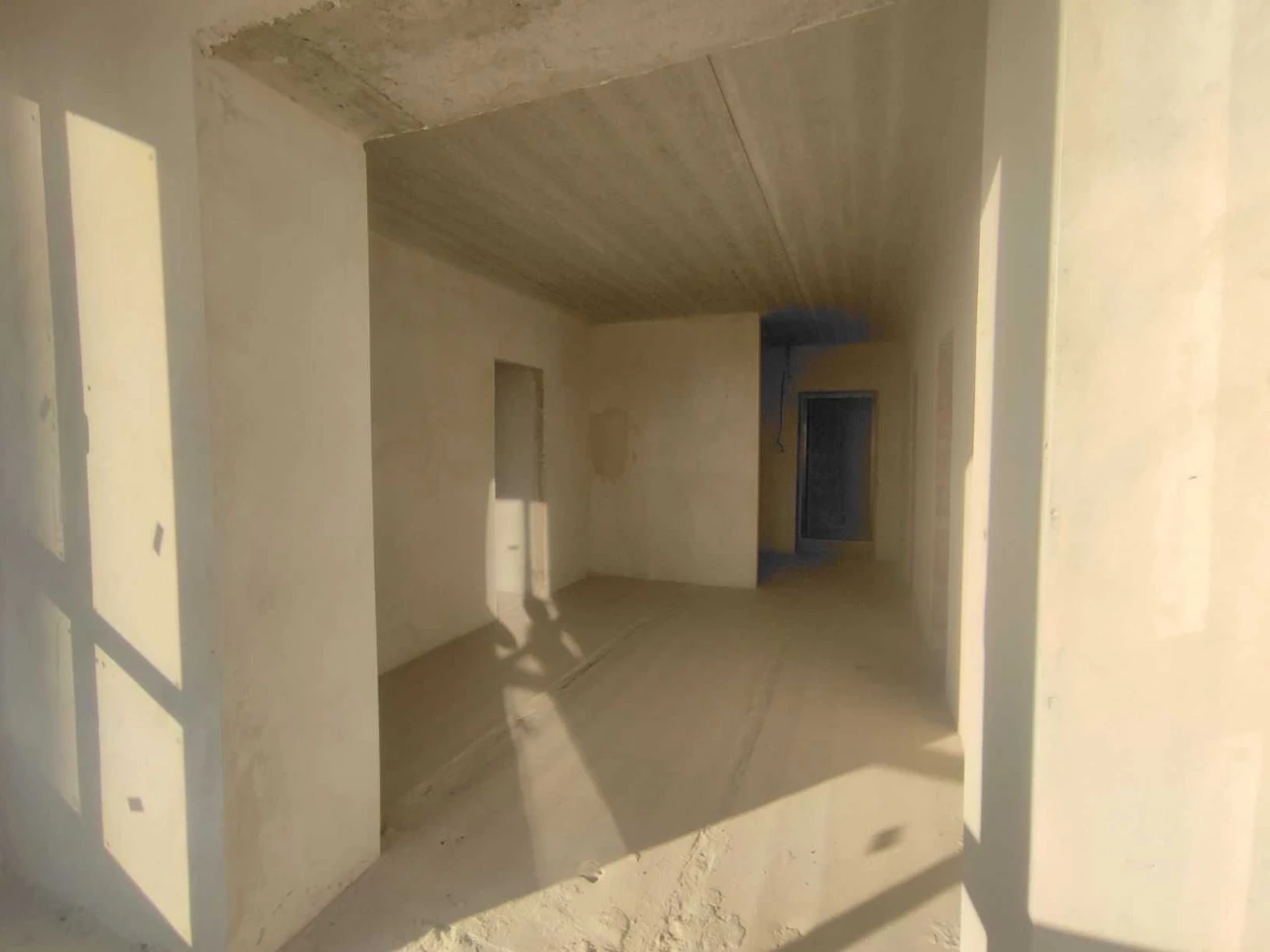 2-room apartment in the "Lipki 2" residential complex, near the lake and park