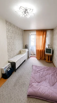 Продам 1 комнатную квартиру  на  Холодной горе ул Холодногор