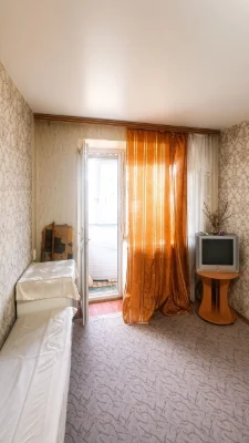 Продам 1 комнатную квартиру  на  Холодной горе ул Холодногор