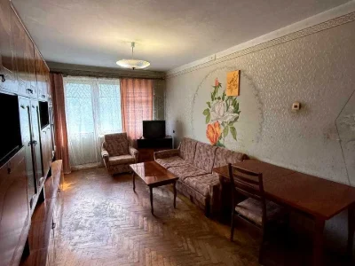 Apartment. Kharkiv, Svitla St.